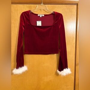 Wallflower Women’s Santa Top